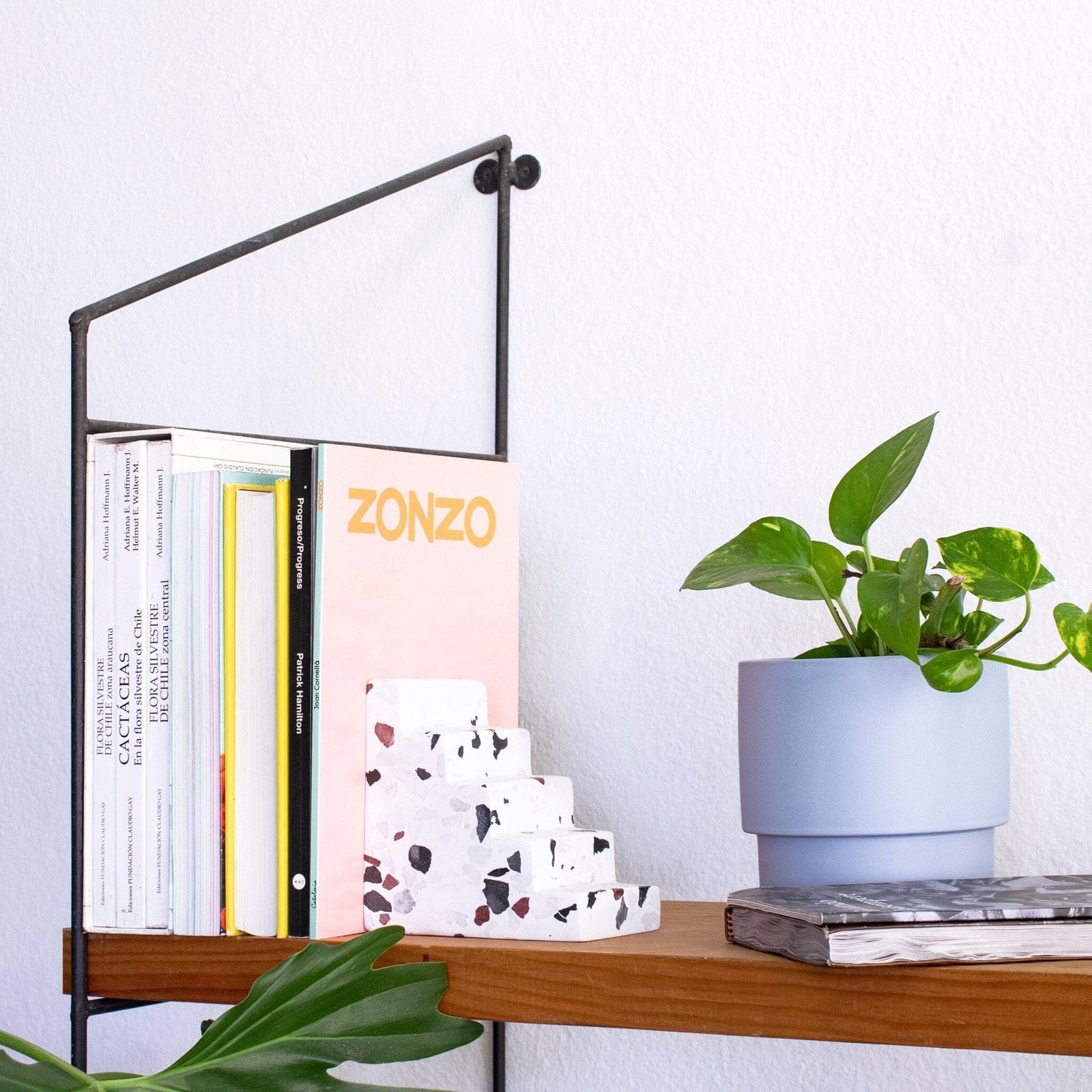 Apoya Libros Terrazo Deco por ti 