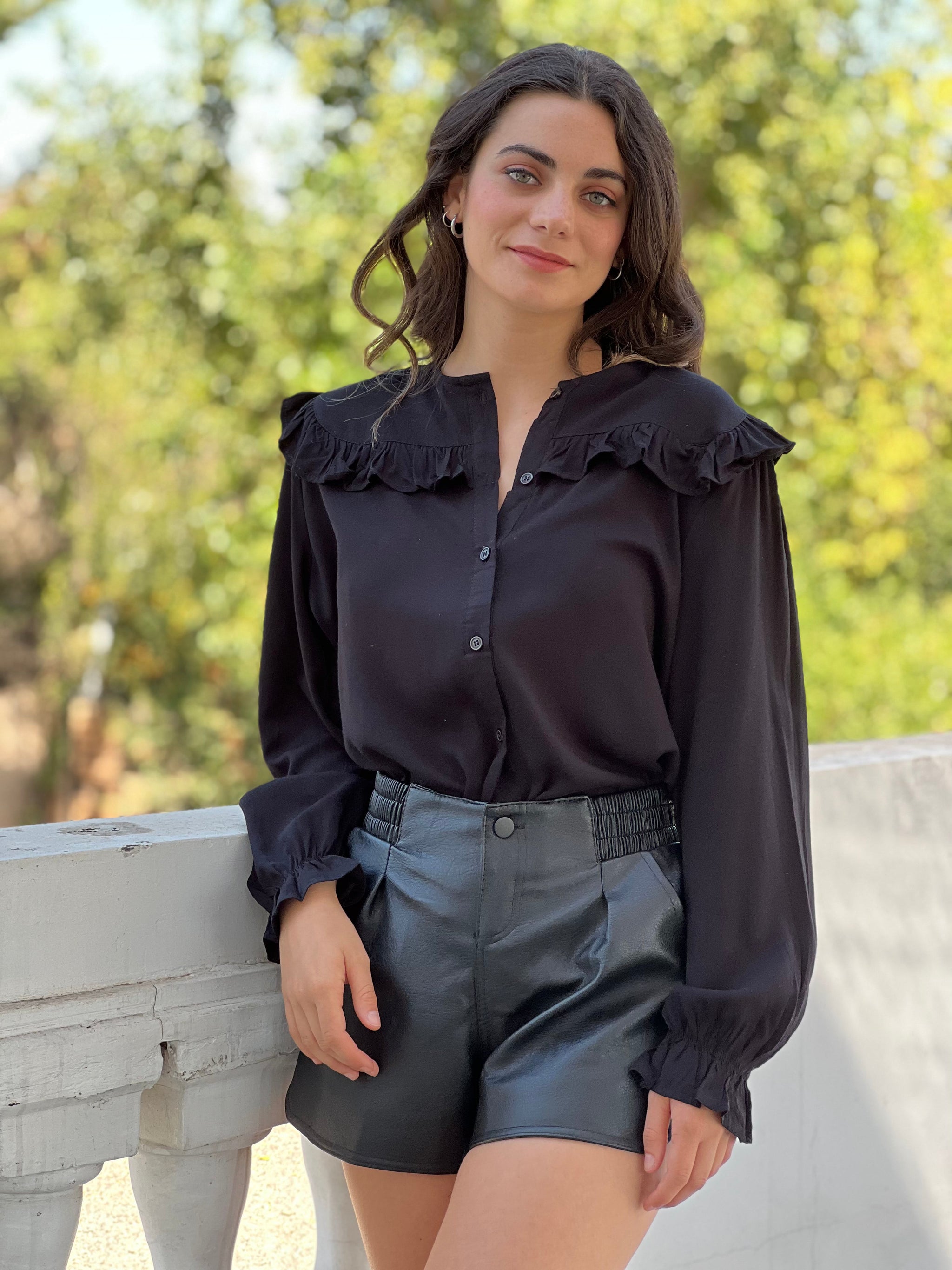 Blusa con vuelo en la cintura 2025