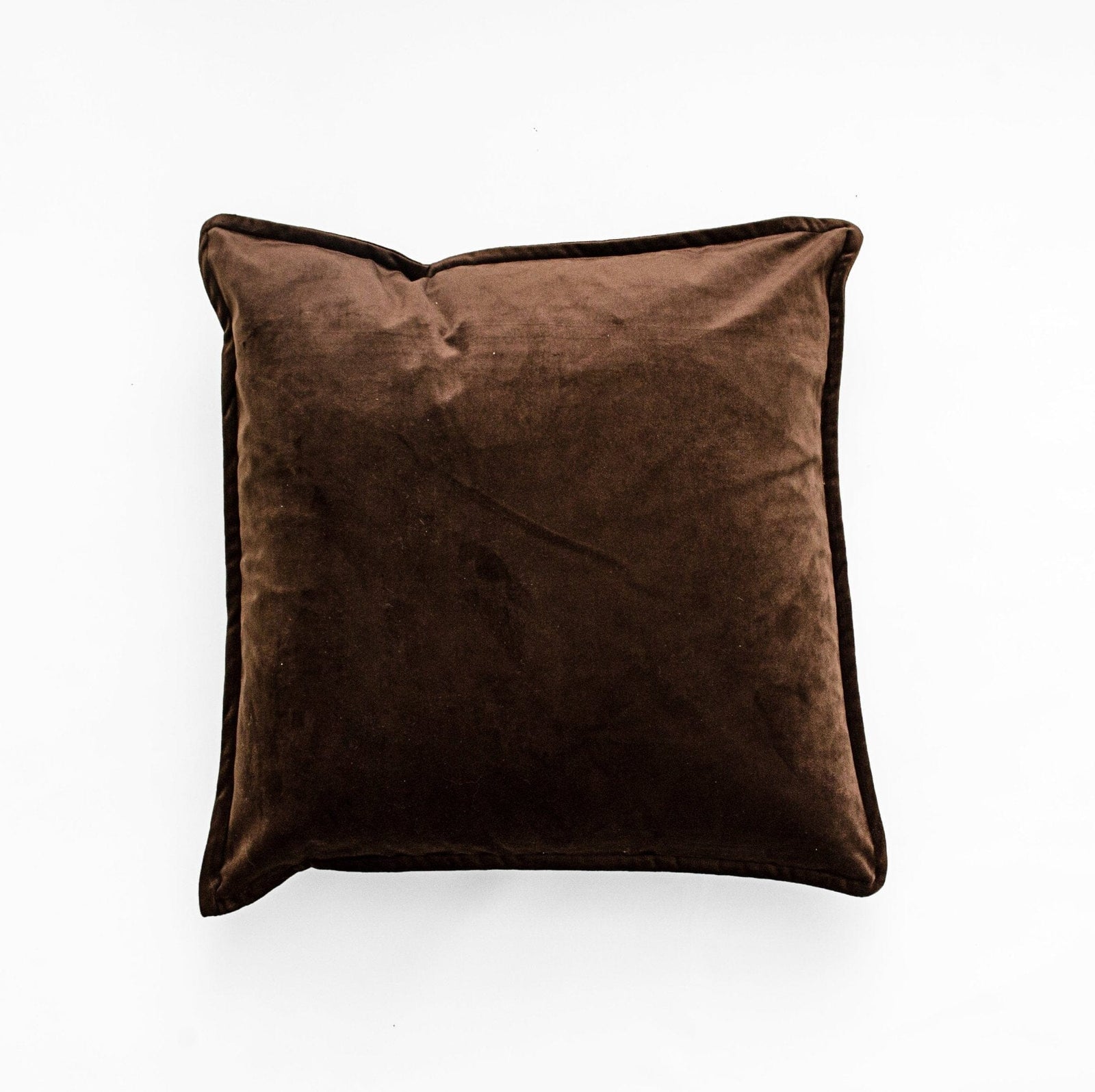 Funda Cojín Velvet Café Oscuro con Vivo Deco por ti 
