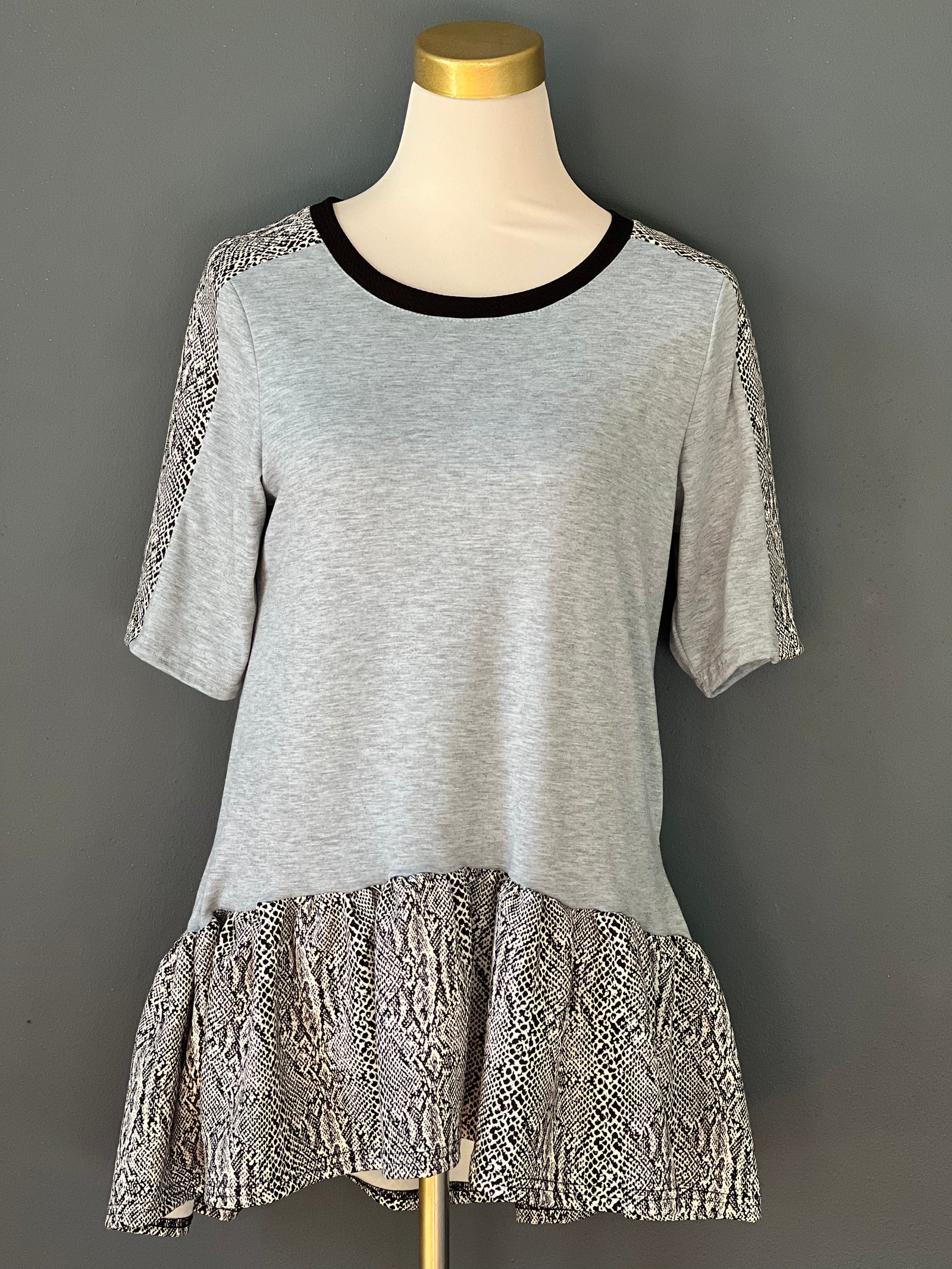 Polera Pitón Gris Moda Deco por ti 