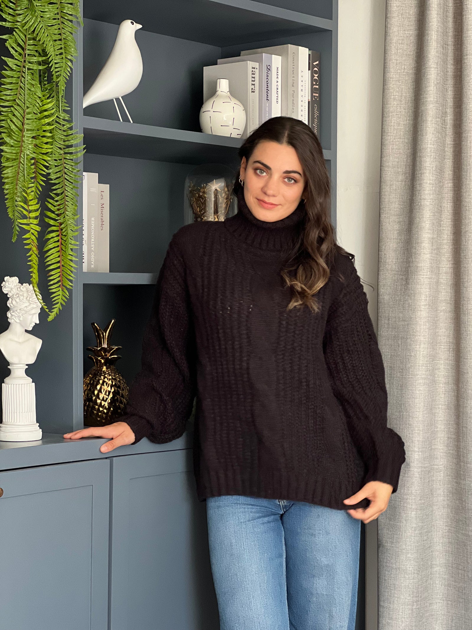 Sweater cuello Negro Deco por ti 