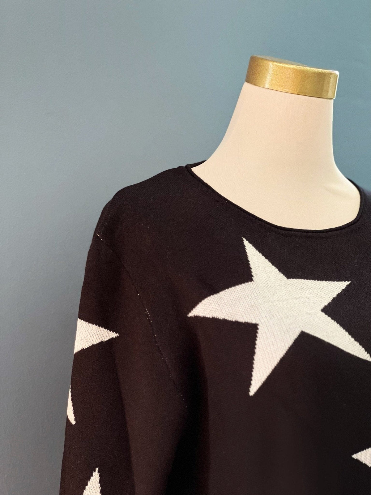 Sweater Estrellas Negro Moda Deco por ti 
